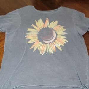O'Neill Oversized M Gray and Yellow Sunflower Tee